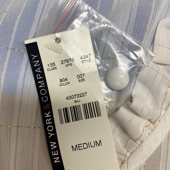 NWT ruffle shoulder sleeveless lightweight neutral layering feminine tank - Picture 9 of 9